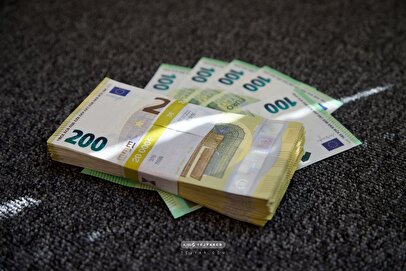 رفع تعهد ارزی؛ چالش‌ها، قوانین و راهکارهایی برای بازرگانان