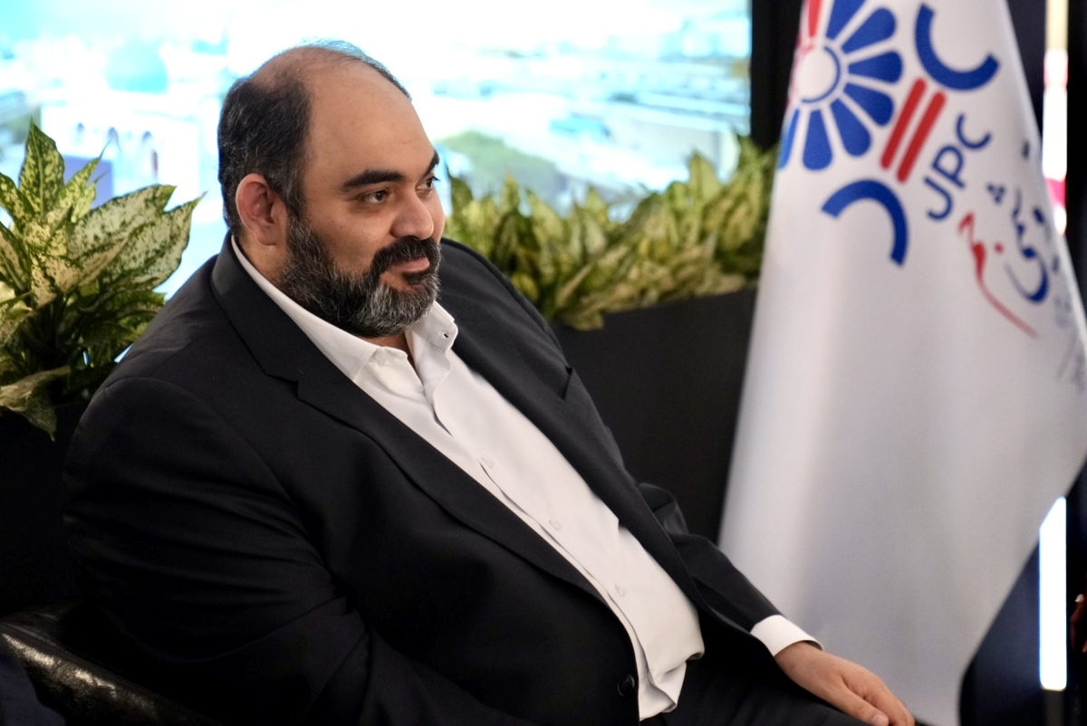 حضور دکتر امیر اکبری در غرفه پتروشیمی جم: ایران پلاست، نمایش فناوری ها، نوآوری ها و توسعه صادرات