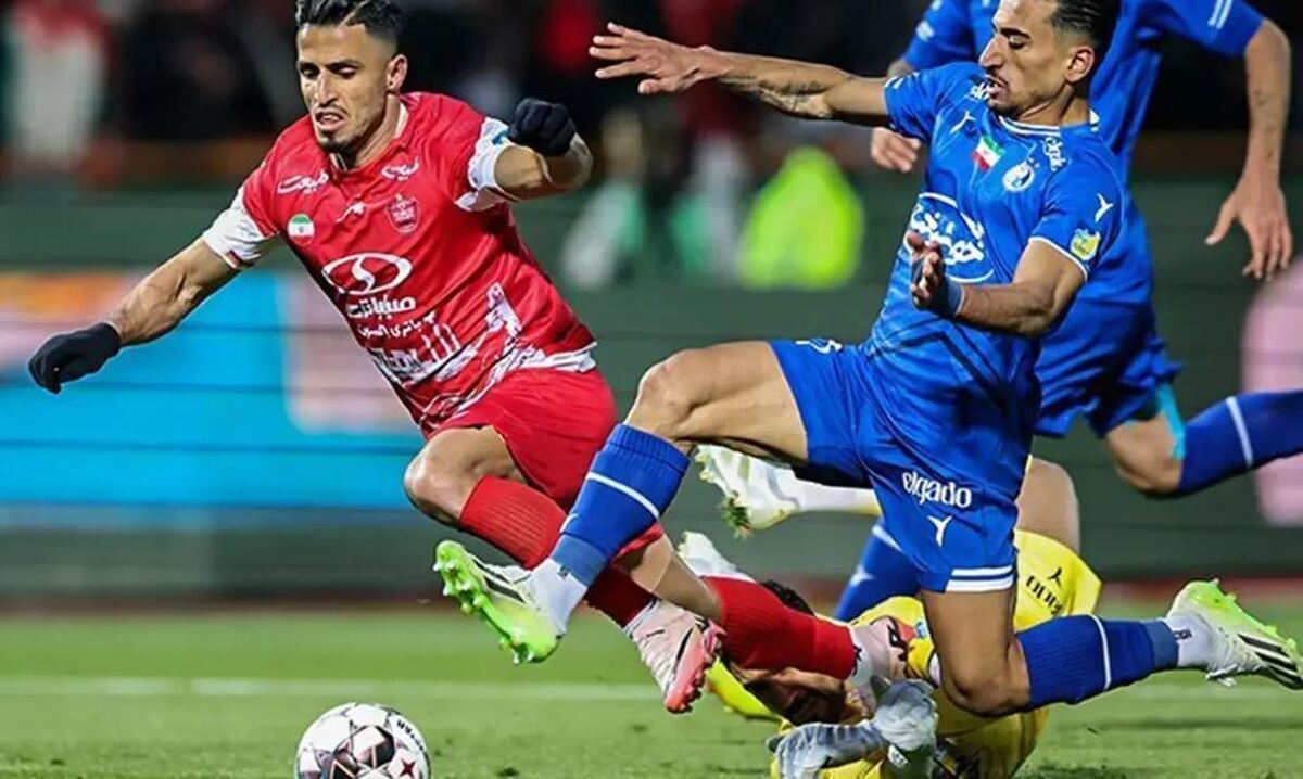 قرارداد‌های استقلال و پرسپولیس زیر تیغ نظارت