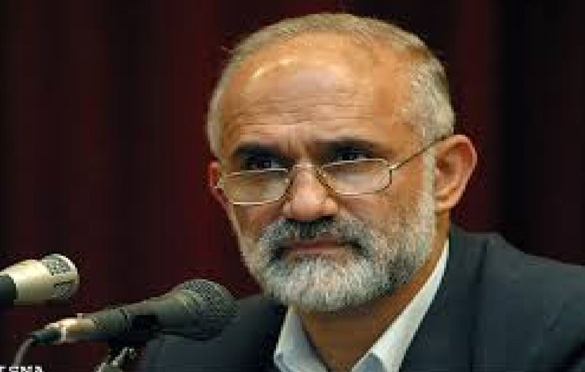 ناگفتههای معین از پشتپردههای ظهور احمدینژاد / به ستادهای انتخاباتی با کوکتلمولوتوف حمله کردند + فیلم ناگفتههای معین از پشتپردههای ظهور احمدینژاد / به ستادهای انتخاباتی با کوکتلمولوتوف حمله کردند + فیلم