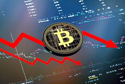 بیتکوین از بالاترین سطح تاریخی ۱۲۵,۰۰۰ دلاری خود اصلاح میکند: کف قیمت BTC کجا خواهد بود؟
