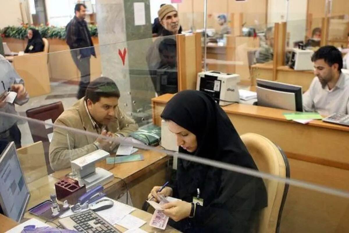 آب پاکی روی دست کارمندان ریخته شد / کارمندان بخوانند