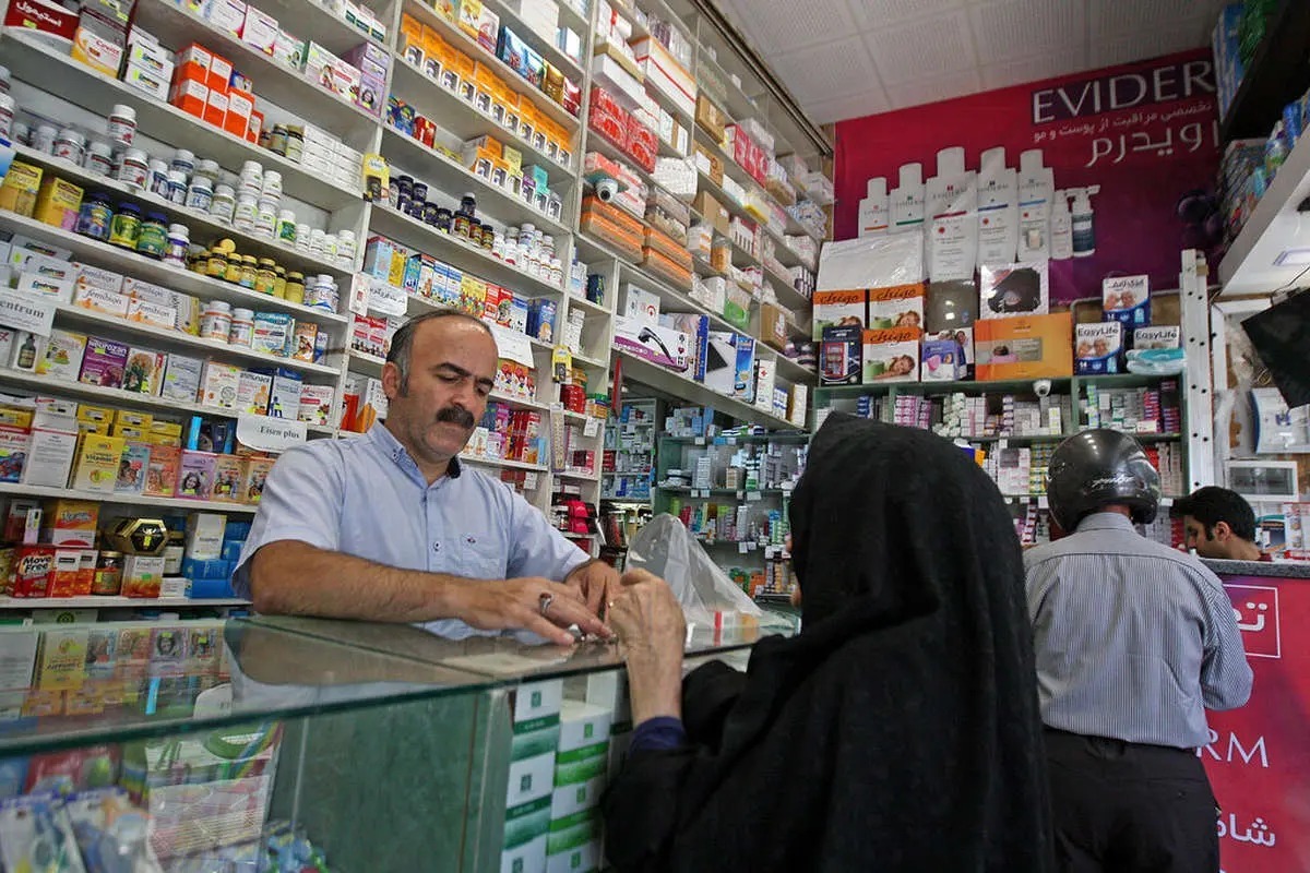 پشتپرده تفاوت قیمت روی بستهبندی و فاکتور داروها پشتپرده تفاوت قیمت روی بستهبندی و فاکتور داروها