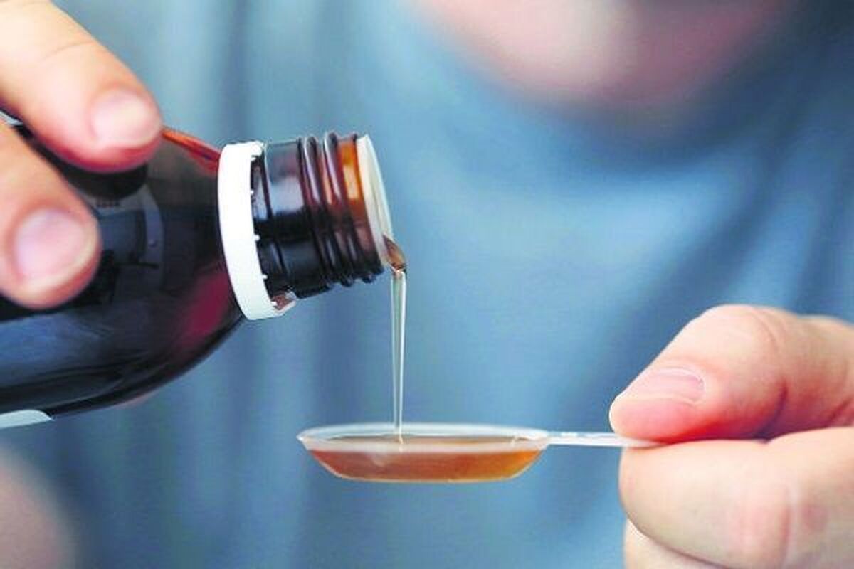 مرگ ۱۷ کودک بر اثر مصرف شربت سرفه / ماجرا چیست؟ مرگ ۱۷ کودک بر اثر مصرف شربت سرفه / ماجرا چیست؟