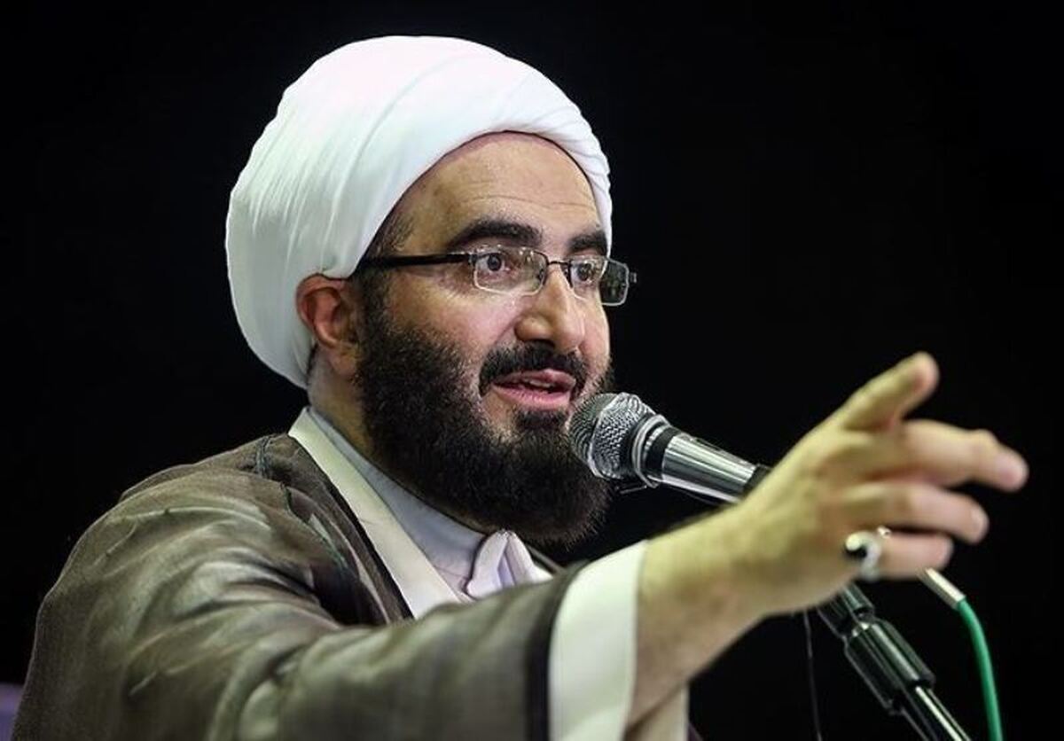 حمله امام جمعه تهران به باهنر بخاطر اظهارات درمورد حجاب حمله امام جمعه تهران به باهنر بخاطر اظهارات درمورد حجاب