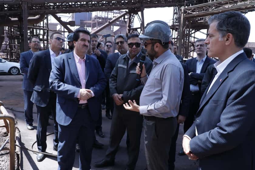 بانک رفاه با طیف متنوعی از خدمات در کنار بخش صنعت و معدن کشور ایستاده است