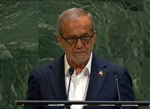 شعرخوانی پزشکیان در نیویورک: گنه کرد در بلخ آهنگری/ به شوشتر زدند گردن مسگری