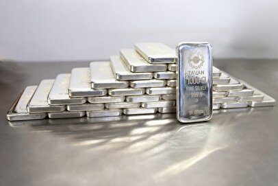 وضعیت قیمت نقره در بازارهای جهانی/ نقره با طلا کورس گذاشت؟