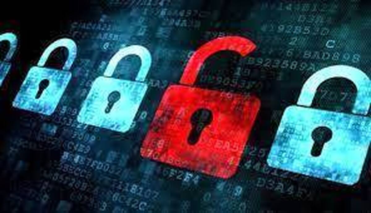 وزیر ارتباطات: در مورد رفع فیلترینگ تصمیم نهایی در اختیار دولت نیست + فیلم وزیر ارتباطات: در مورد رفع فیلترینگ تصمیم نهایی در اختیار دولت نیست + فیلم