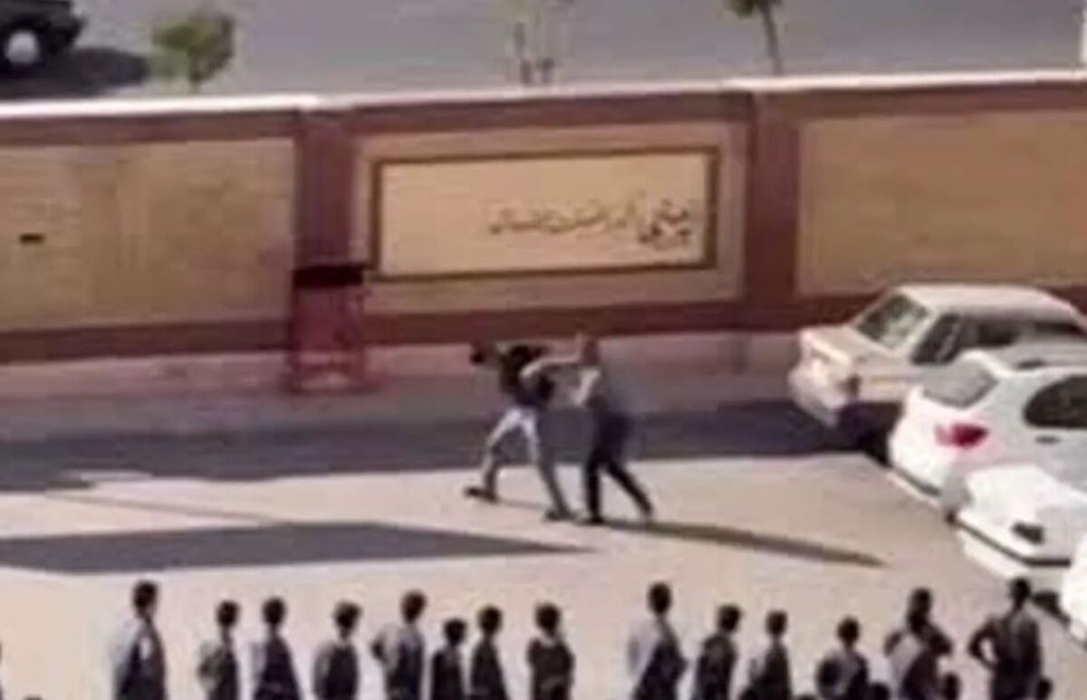 ماجرای تنبیه بدنی یک دانشآموز / بالاخره سکوت مسئولین شکسته شد ماجرای تنبیه بدنی یک دانشآموز / بالاخره سکوت مسئولین شکسته شد