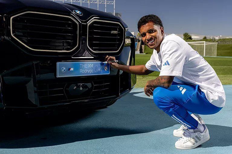 ستاره‌های رئال‌مادرید BMW جایزه گرفتند + تصاویر