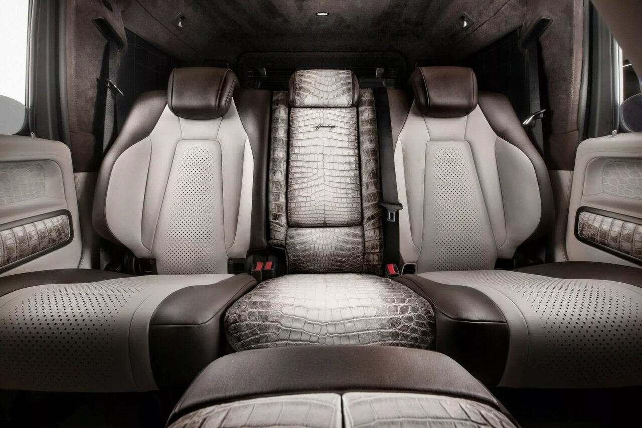 شاسی بلندی ۱۷۰ میلیاردی با پودر الماس و پوست کروکودیل + عکس شاسی بلندی ۱۷۰ میلیاردی با پودر الماس و پوست کروکودیل + عکس