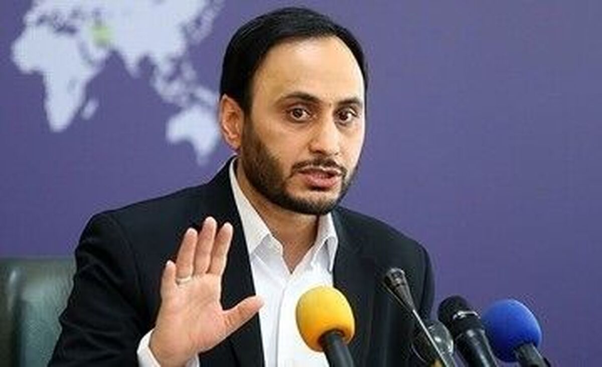 پیشنهاد عجیب بهادری جهرمی: هر کشتی که از تنگه هرمز عبور میکند را بازرسی کنیم! پیشنهاد عجیب بهادری جهرمی: هر کشتی که از تنگه هرمز عبور میکند را بازرسی کنیم!