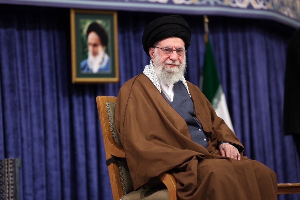 واکنش رهبر انقلاب به ادعای ترامپ برای معامله با ایران واکنش رهبر انقلاب به ادعای ترامپ برای معامله با ایران