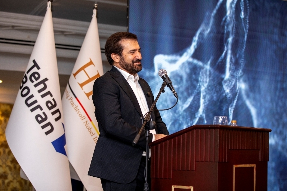 برند «لزور» در ایران رونمایی شد / ورود محصولات تخصصی مراقبت از مو و پوست با فناوری آلمانی برند «لزور» در ایران رونمایی شد / ورود محصولات تخصصی مراقبت از مو و پوست با فناوری آلمانی