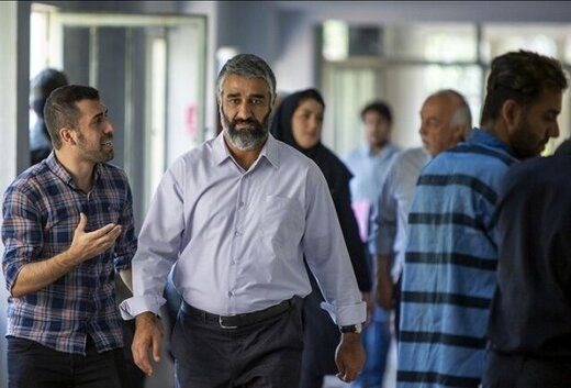 عکس پژمان جمشیدی در دادگاه عکس پژمان جمشیدی در دادگاه