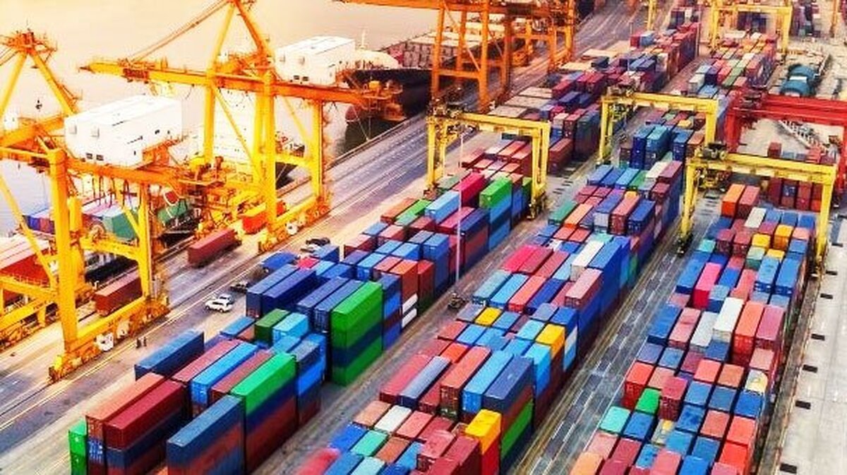 گزارش گمرک از تغییر در میزان واردات و صادرات غیرنفتی گزارش گمرک از تغییر در میزان واردات و صادرات غیرنفتی