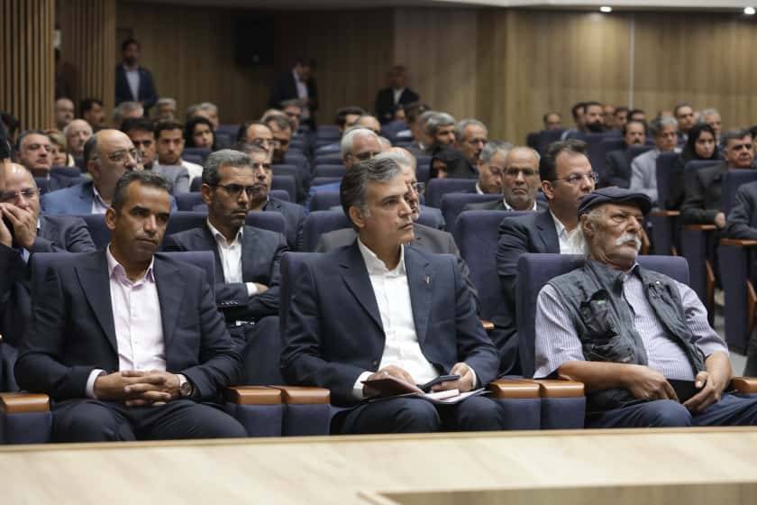 آمادگی بانک رفاه کارگران برای تأمین مالی ۸۰ درصد سرمایه‌درگردش واحدهای تولیدی