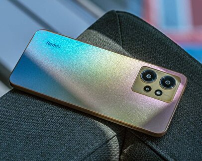 قیمت گوشی سامسونگ، شیائومی و آیفون امروز چهارشنبه ۳۰ مهر ۱۴۰۴/ ردمی نوت ۱۴ پروپلاس چند؟