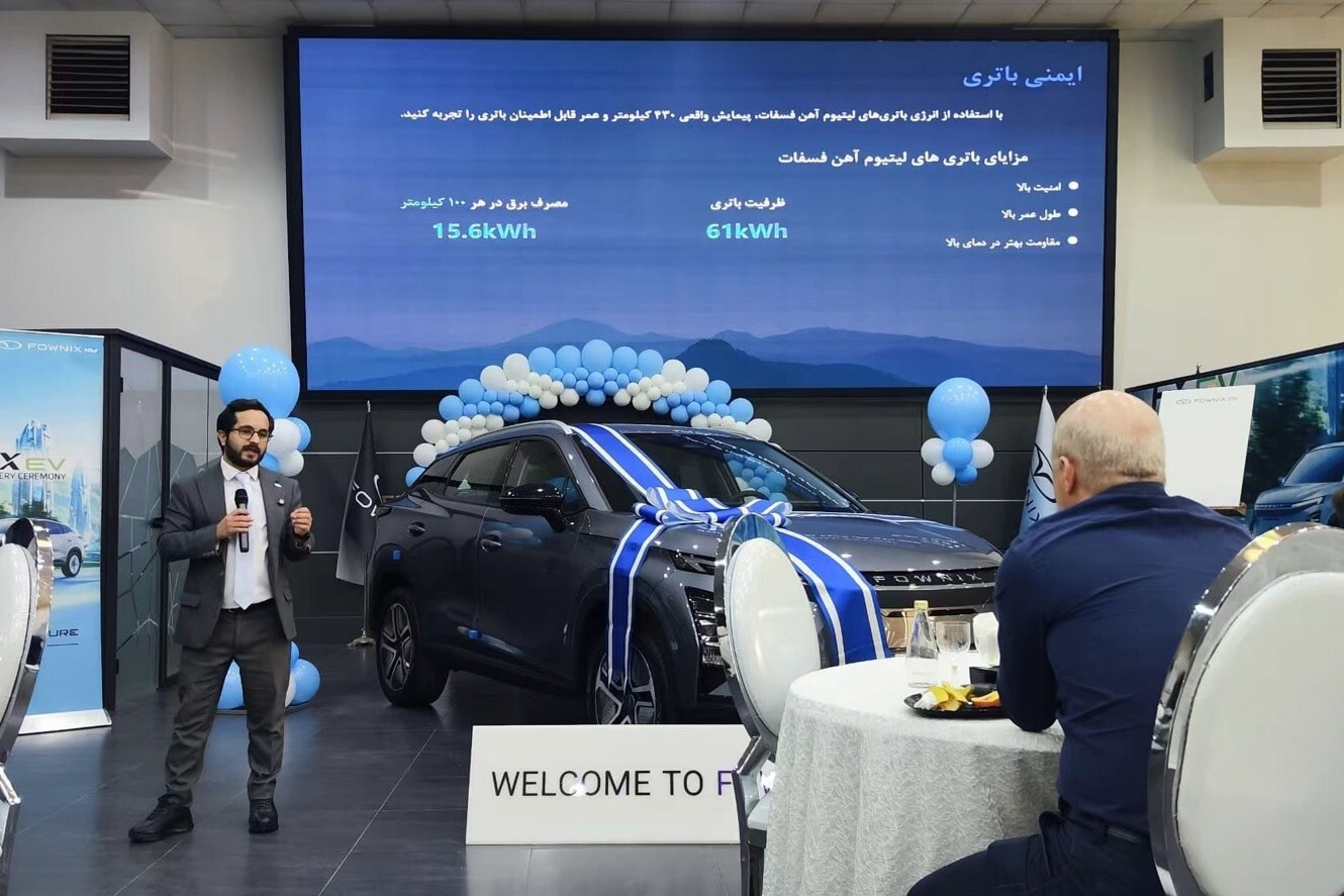 لحظه‌ای ماندگار برای مشتریان و نقطه شروع آینده‌ای سبز؛ آغاز تحویل نخستین سری اف ایکس تمام‌برقی در ایران