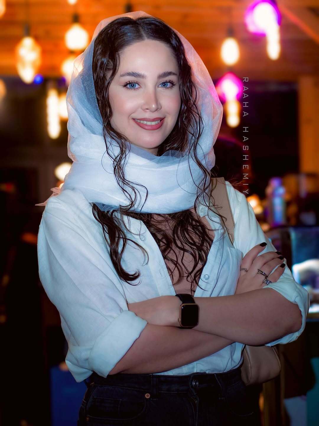 زیبایی خیره کننده عسلِ سریال اجل معلق در تصاویر جدیدش