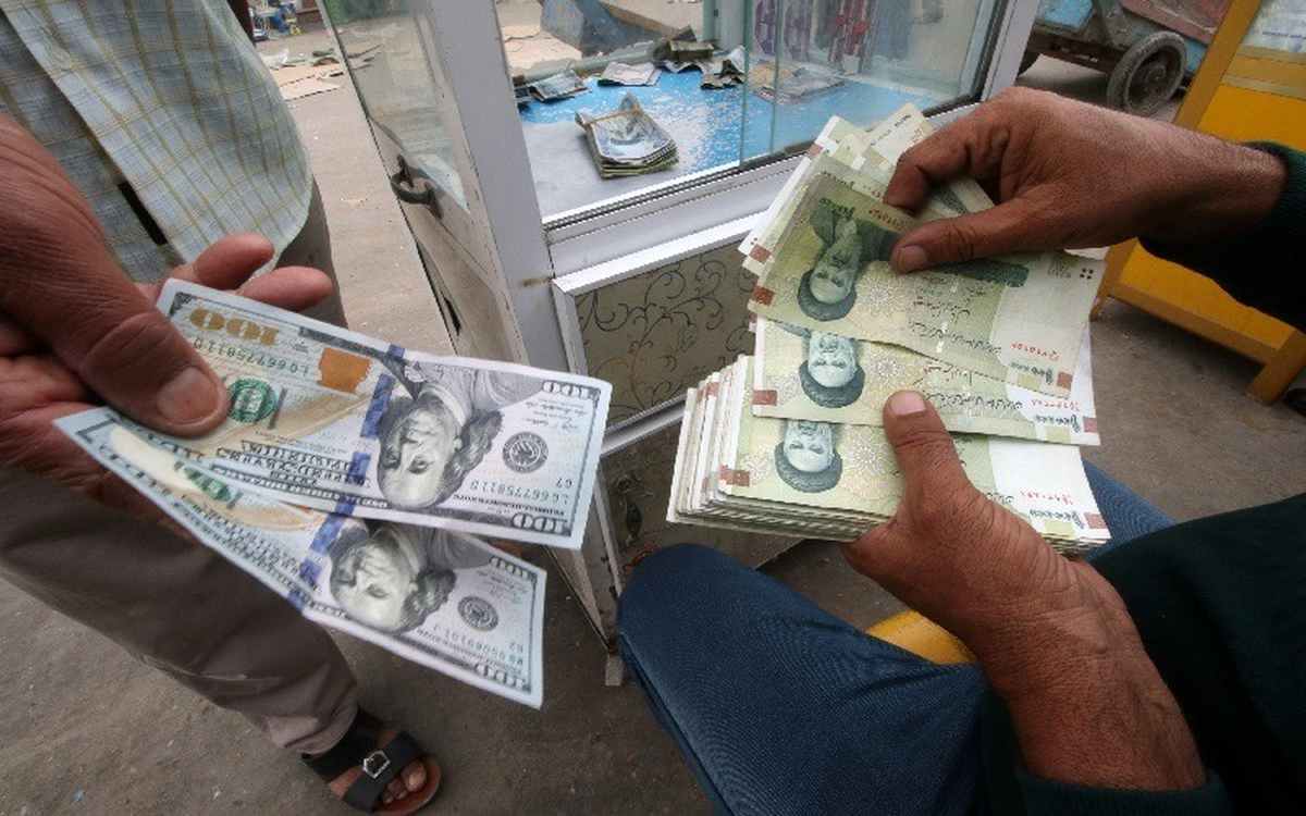 قیمت دلار از ۱۱۵ هزار تومان عبور کرد / رکوردشکنی قیمت دلار، یورو، پوند و درهم امروز ۹ مهر ۱۴۰۴ قیمت دلار از ۱۱۵ هزار تومان عبور کرد / رکوردشکنی قیمت دلار، یورو، پوند و درهم امروز ۹ مهر ۱۴۰۴