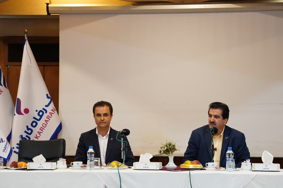 پشتیبانی بانک رفاه کارگران از واحدهای تولیدی استان هرمزگان از طریق ابزارهای نوین تامین مالی پشتیبانی بانک رفاه کارگران از واحدهای تولیدی استان هرمزگان از طریق ابزارهای نوین تامین مالی