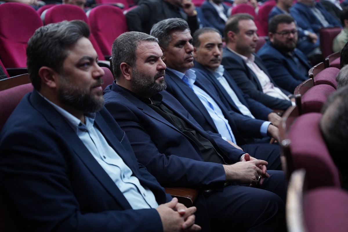 ​تجلیل از قهرمانان تیم ملی وزنه‌برداری در آیین ویژه بانک صادرات ایران / تأکید بر تداوم حمایت از قهرمانی، رفتار پهلوانی و اخلاق ورزشی