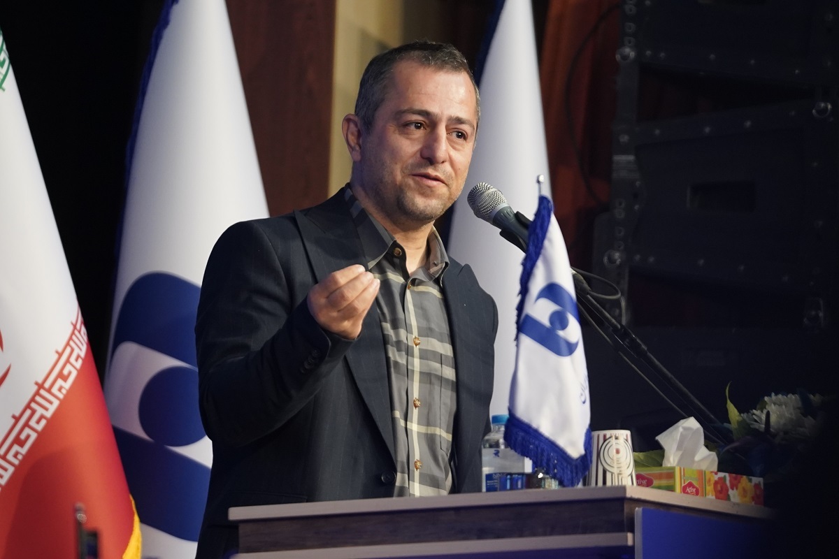 ​تجلیل از قهرمانان تیم ملی وزنه‌برداری در آیین ویژه بانک صادرات ایران / تأکید بر تداوم حمایت از قهرمانی، رفتار پهلوانی و اخلاق ورزشی