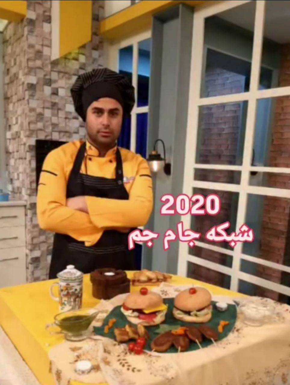 تغییر جنسیت سعید قاسمی مجری تلویزیون غوغا کرد / نام زنانه او چیست؟ + بیوگرافی و عکس