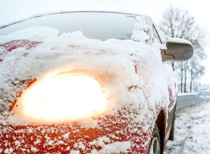 نحوه درست گرم کردن ماشین در زمستان / با این اشتباه عمر خودرو کاهش مییابد! نحوه درست گرم کردن ماشین در زمستان / با این اشتباه عمر خودرو کاهش مییابد!