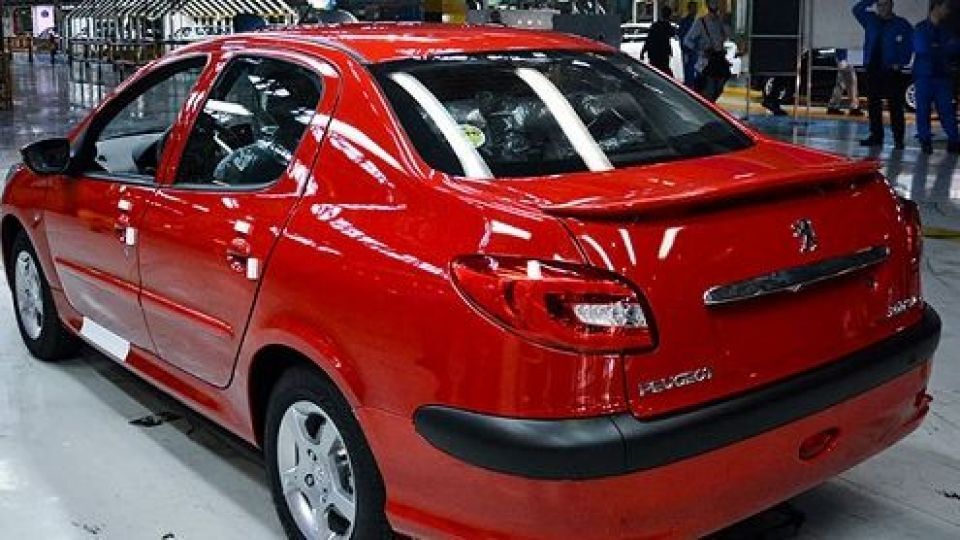 بازگشت پژو ۲۰۷ صندوقدار ایران خودرو به خط تولید / بررسی مشخصات فنی و ظاهری + عکس بازگشت پژو ۲۰۷ صندوقدار ایران خودرو به خط تولید / بررسی مشخصات فنی و ظاهری + عکس