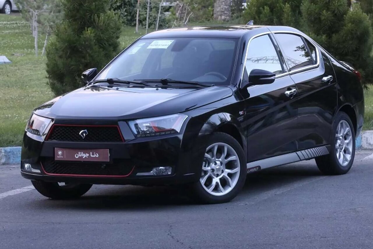 تفاوت دنا و دنا پلاس/ همه چیز درمورد تیپهای مختلف دنا + تصاویر تفاوت دنا و دنا پلاس/ همه چیز درمورد تیپهای مختلف دنا + تصاویر