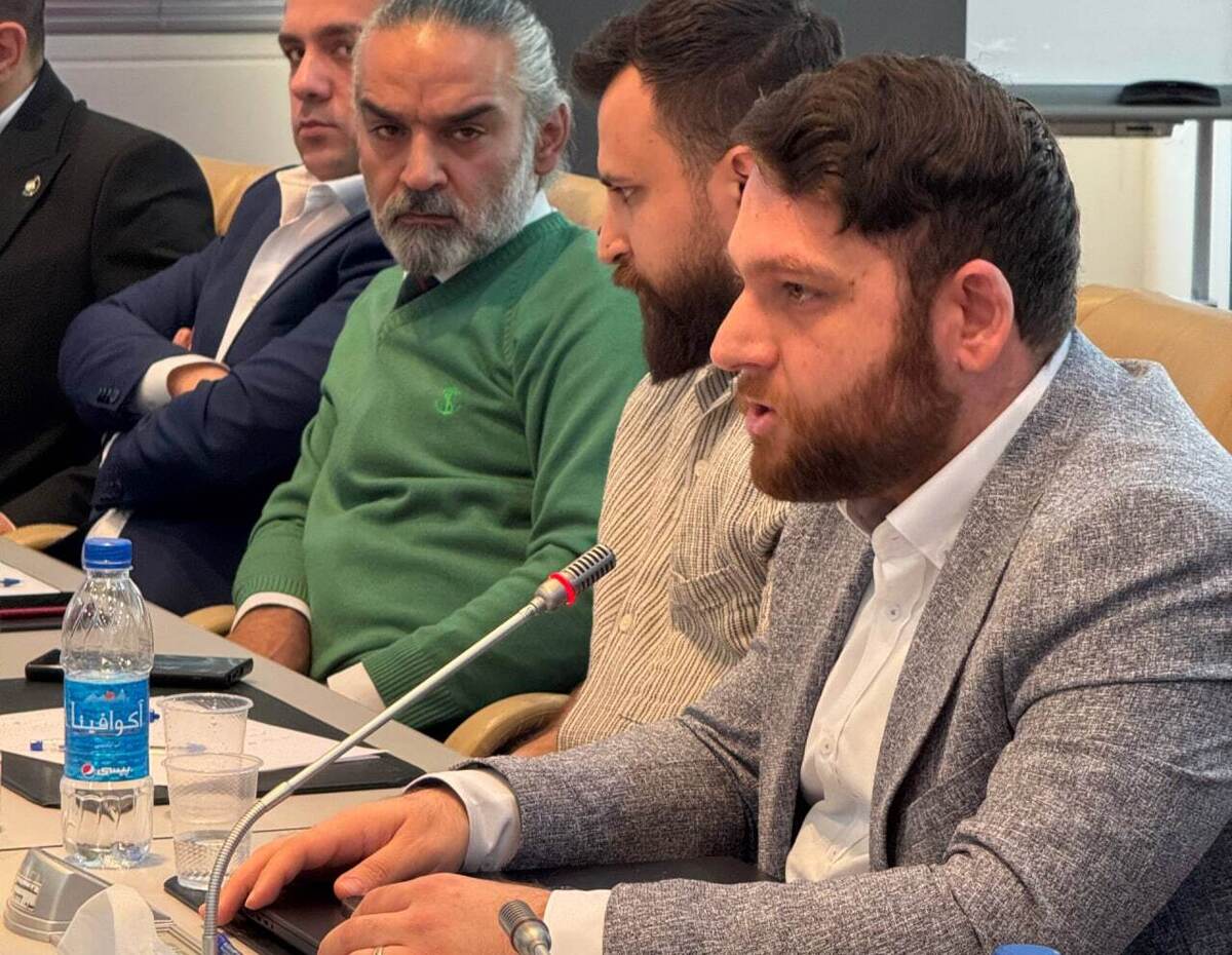 بانک مرکزی خود را وارد بحران بزرگی می‌کند