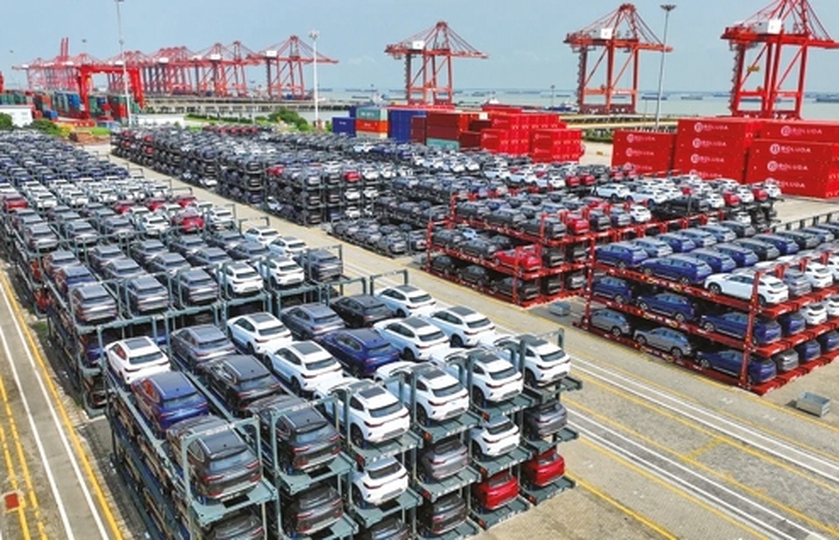 ریزش قیمت خودرو/ موافقت قالیباف با کاهش تعرفه واردات خودرو + جدول