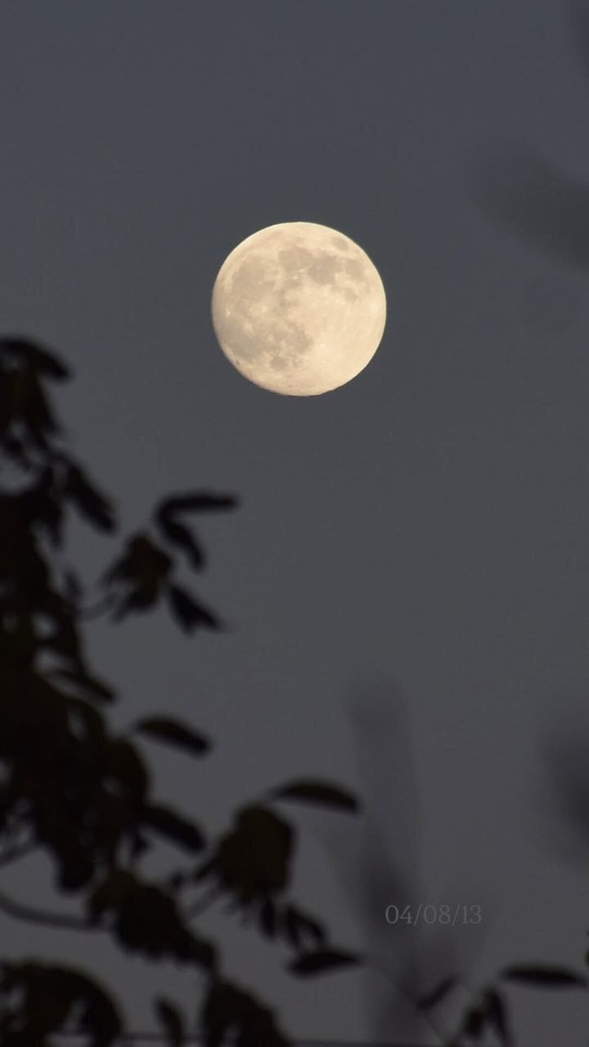 ماه کامل/ درخشان ترین اَبَرماه سال ۱۴۰۴ را ببینید+ فیلم