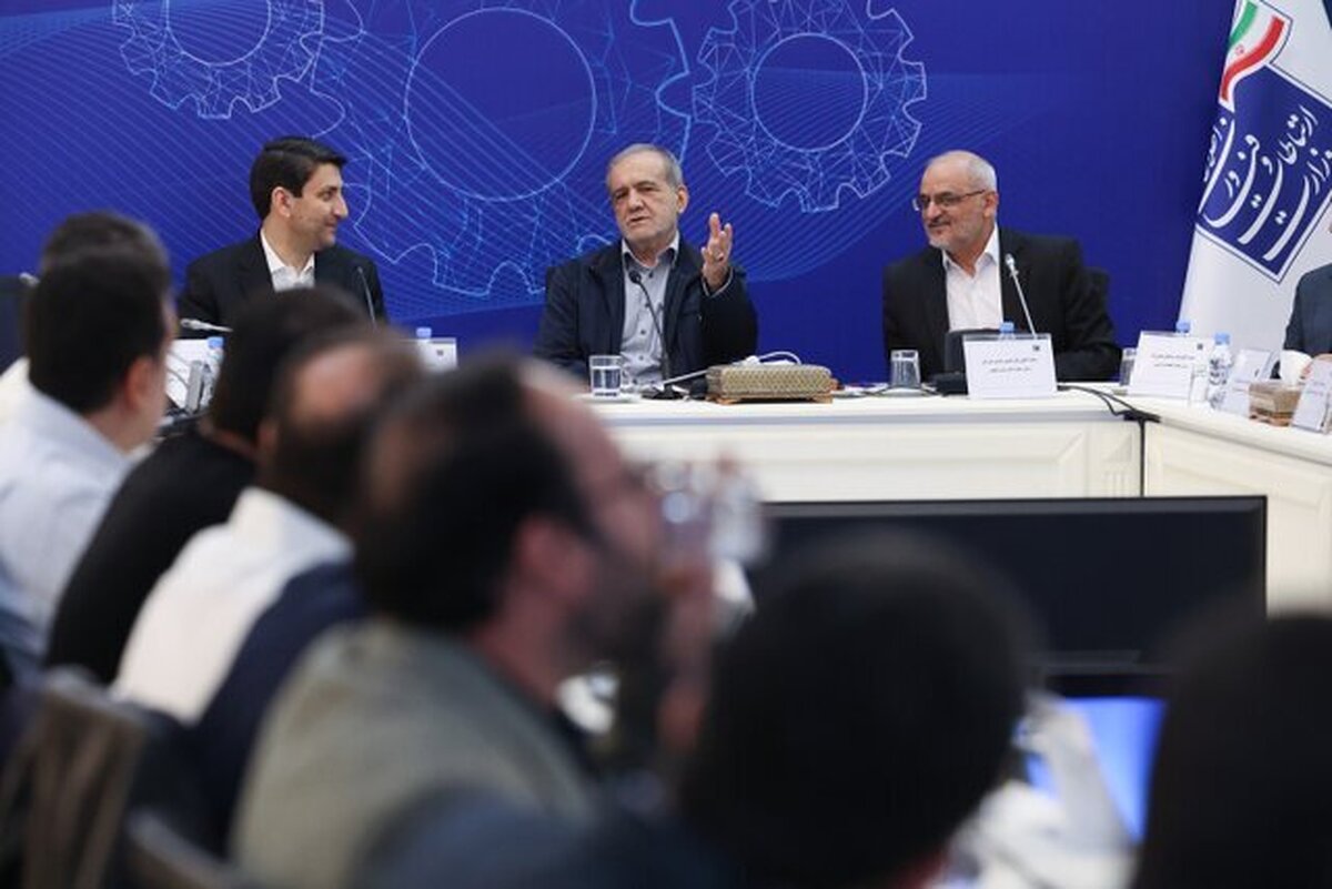 تغییرات جدی در سیستم آموزش کشور / پزشکیان: ساختار را متحول می‌کنیم