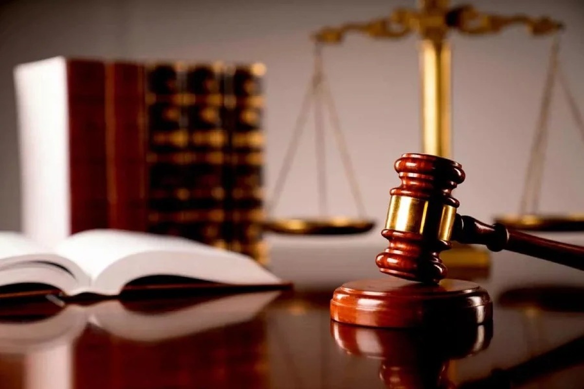 شکار لحظه تعرض به رییس جمهور / شکایت رسمی به ثبت رسید!