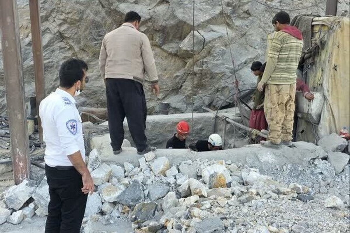 ریزش معدن در یزد حادثه آفرید/ آخرین آمار قربانیان حادثه