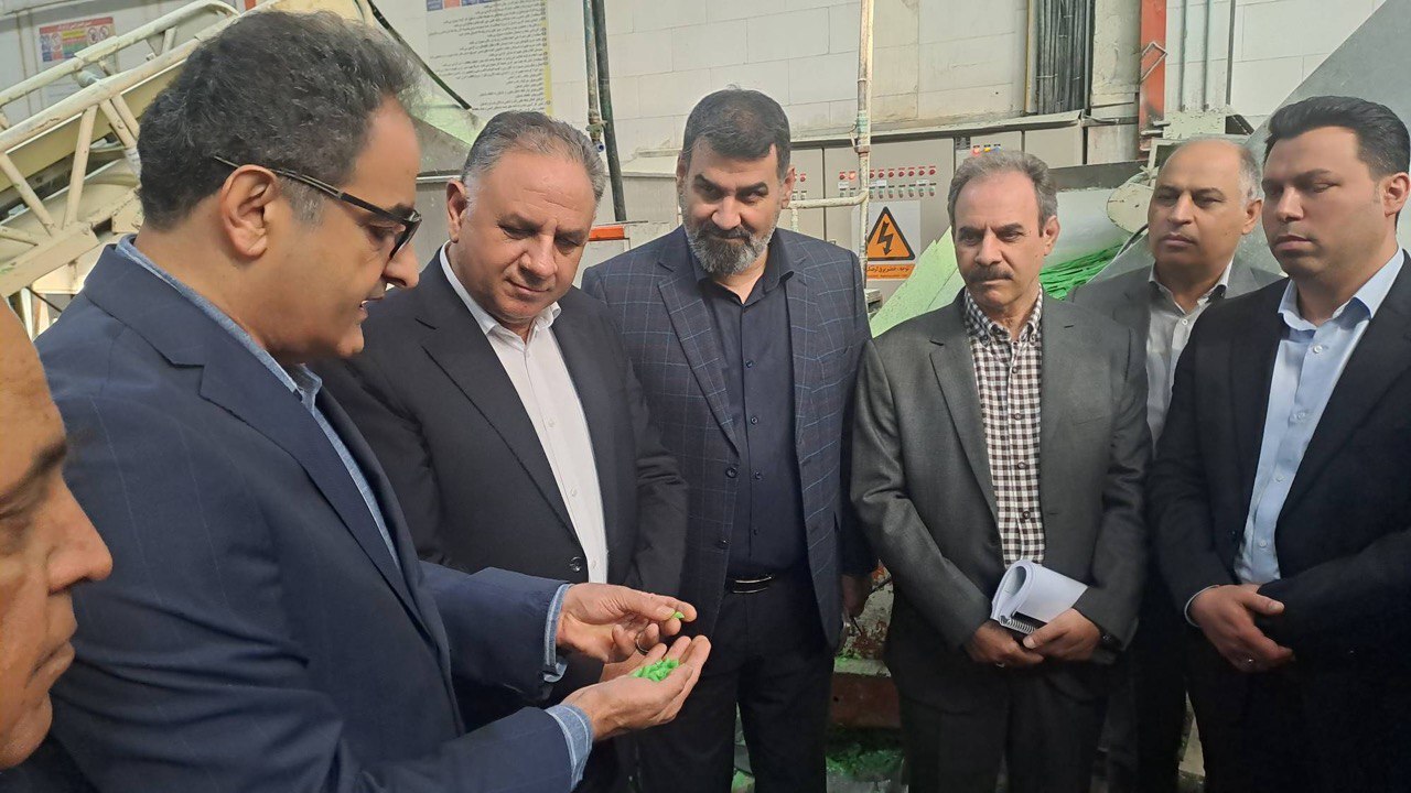 جلسه بررسی عملکرد ۹ ماهه به میزبانی شرکت پاکسان برگزار شد/ رشد ۳۶ درصدی تولیدات شرکت‌های تابعه گروه توسعه صنایع بهشهر