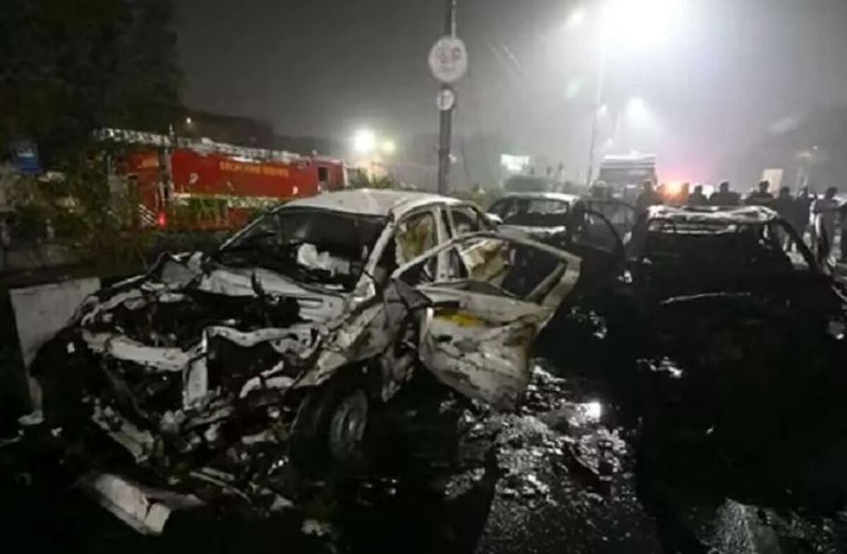 تصاویر دلخراش از انفجار مرگبار در دهلی نو / افزایش تلفات همچنان ادامه دارد + فیلم