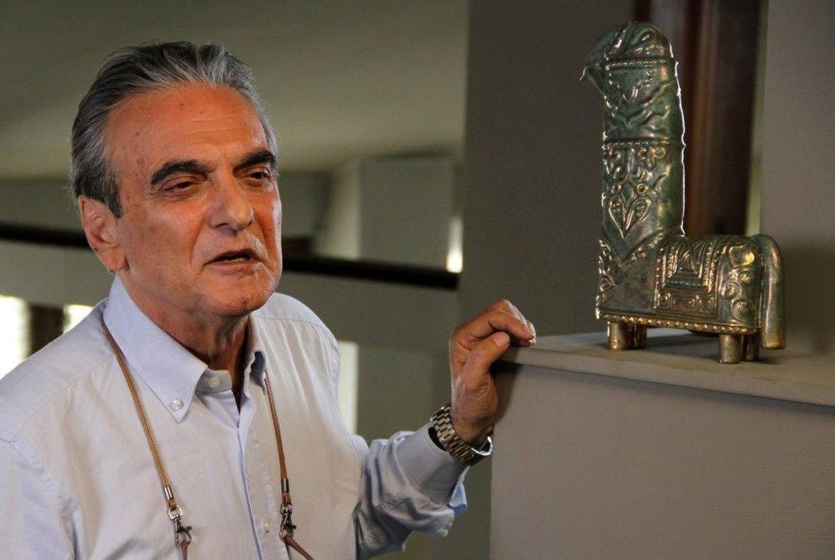 مراسم تشییع همایون ارشادی چه زمانی و کجا برگزار می‌شود؟