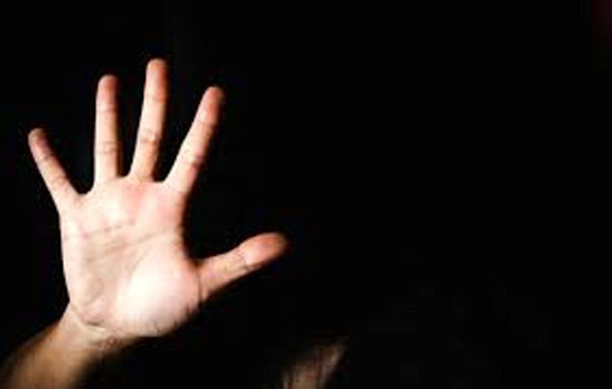 تجاوز گروهی فوتبالیست‌ها به توریست آمریکایی/ ۳ نفر بازداشت شدند