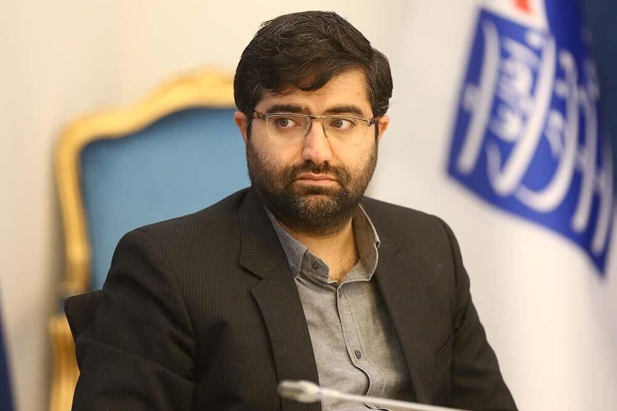 سقاب اصفهانی معاون رئیس جمهور و رئیس سازمان انرژی شد/ از سند تحول قضایی تا ماموریت تحول حوزه انرژی