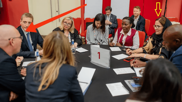 افشای دیدار یک مسئول ایرانی با یک مقام اسرائیلی / عکس‌هایی که حذف شدند+ تصاویر