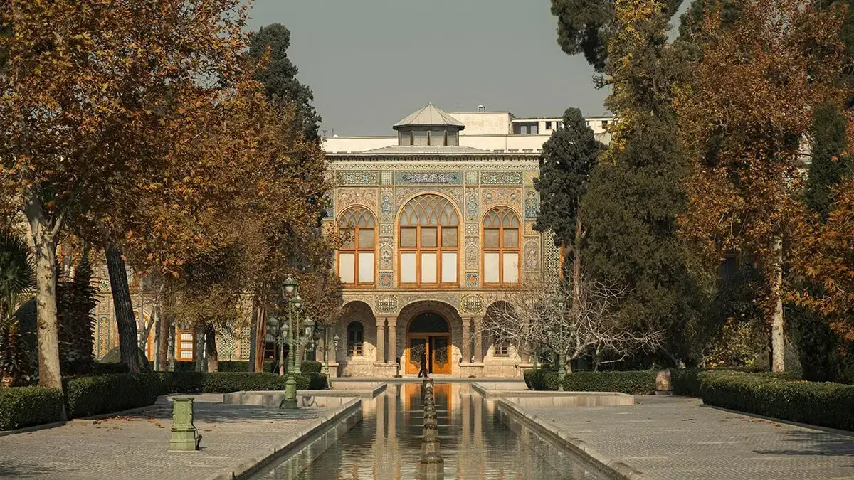 دستور توقف ساخت‌وساز در اطراف کاخ گلستان صادر شد+ فیلم