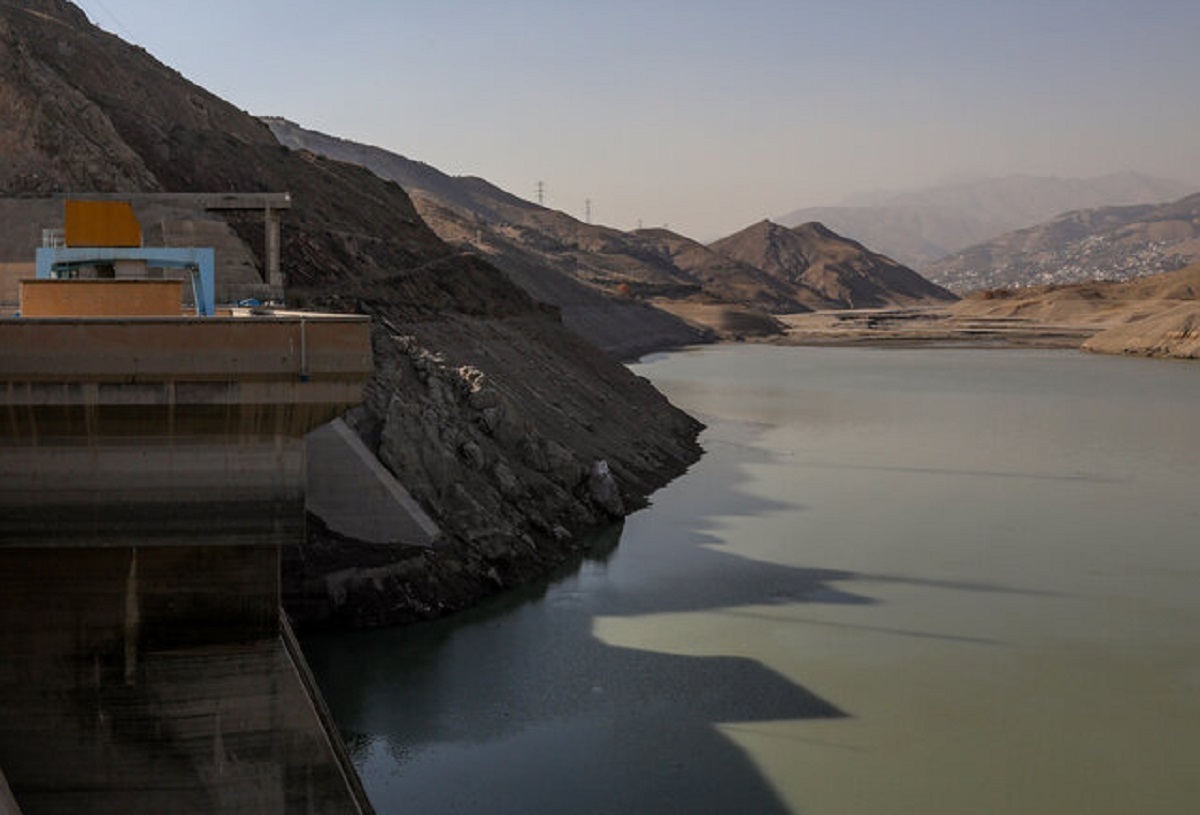 زنگ خطر کم‌آبی در سد لتیان با کاهش شدید ذخایر+ فیلم