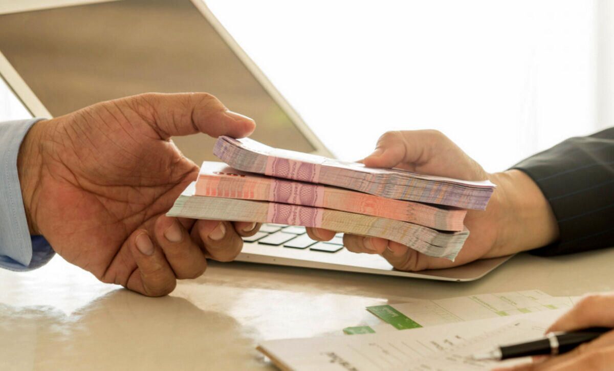 خبر مهم سازمان اداری و استخدامی کشور / سازوکار پرداخت کارمندان دولت تغییر می‌کند