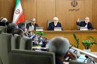 افزایش اختیارات استانداران؛ وعده بدون نقشه راه دولت/ ابهام‌های جدی مجلس به طرح دولت چیست؟