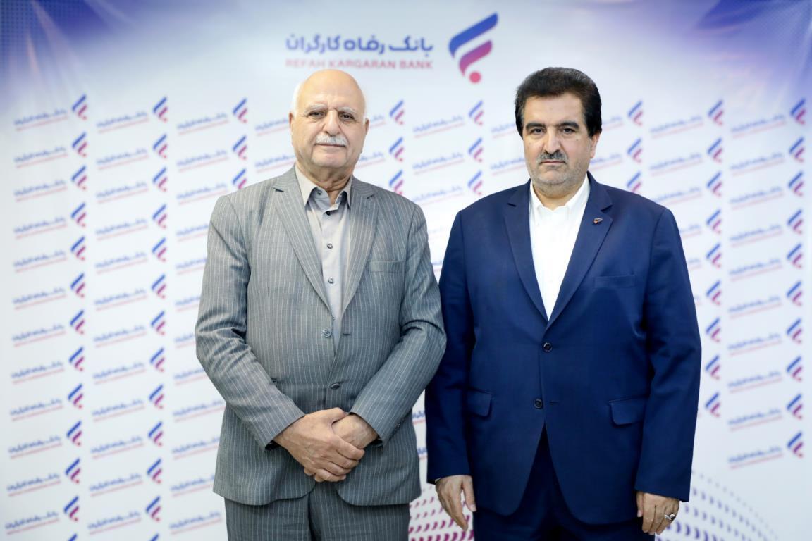 امضای تفاهمنامه همکاری بانک رفاه کارگران و اتاق اصناف برای حمایت از واحدهای صنفی امضای تفاهمنامه همکاری بانک رفاه کارگران و اتاق اصناف برای حمایت از واحدهای صنفی